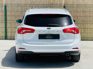 Ford Focus foto 5