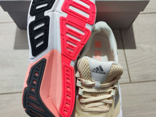 Новые кроссовки Adidas. 38-38,5 размер foto 5