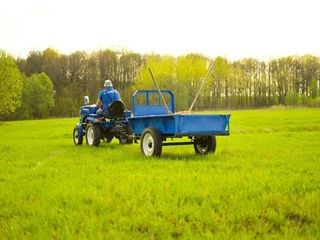 Remorci pentru motoblocuri  прицеп для мотоблока и минитрактора, грузоподъемность 0.5 т. / 1 т. foto 1