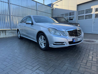 Mercedes E-Class foto 2