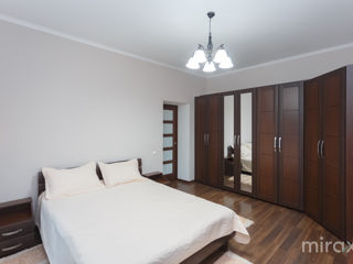 Apartament cu 3 camere, 140 m², Râșcani, Chișinău foto 4