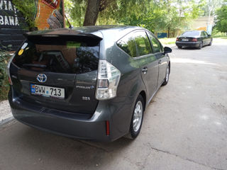 Toyota Prius + foto 4