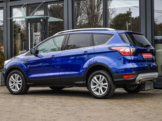 Ford Kuga foto 2