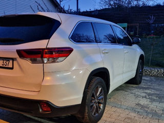 Toyota Highlander foto 3