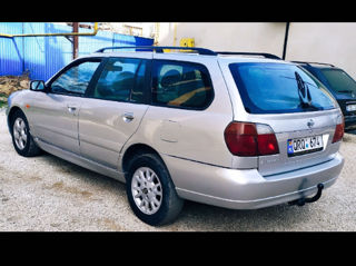 Nissan Primera foto 3