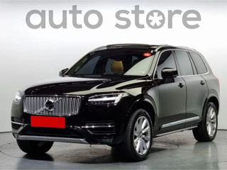 Volvo XC90 foto 1