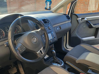 Volkswagen Touran foto 7