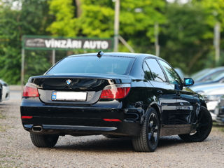 BMW 5 Series фото 3