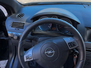 Opel Astra foto 9