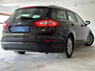 Ford Mondeo foto 5