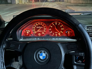 BMW 3 Series foto 6