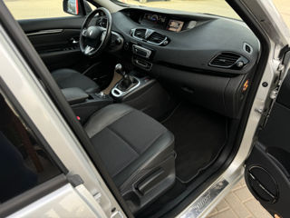 Renault Scenic foto 10