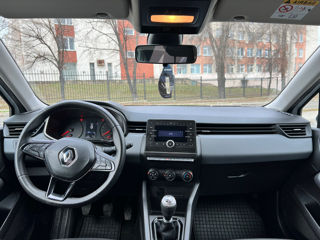 Renault Clio foto 10