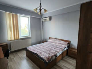 Apartament cu 1 cameră, 34 m², Centru, Chișinău foto 3