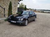 Mercedes E Class foto 5