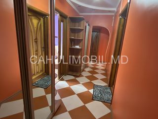 Apartament cu 2 camere, 52 m², Periferie, Cahul foto 3