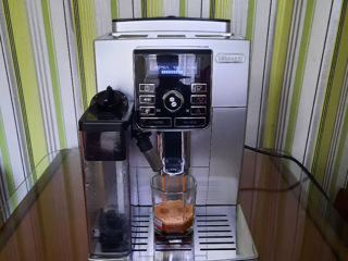 DeLonghi cappuccino...