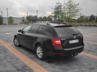 Skoda Octavia foto 2