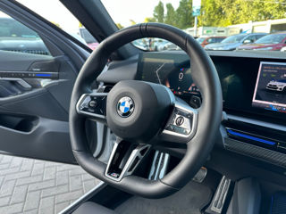 BMW 5 Series foto 10