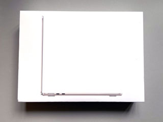 MacBook Air M3 8/256 foto 1