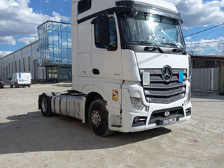 Mercedes Actros