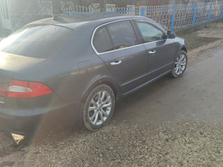 Skoda Superb foto 3