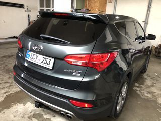 Hyundai Santa FE foto 8