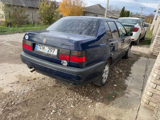 Volkswagen Vento foto 6