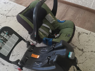 Britax Romer cu bază isofix