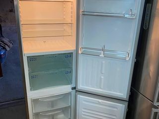 Холодильник Liebherr Premium Bio Fresh No Frost с дисплеем на двери