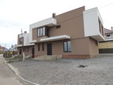 Town House cu 900eur p/u m2 foto 1