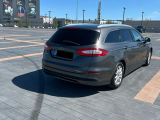 Ford Mondeo foto 3