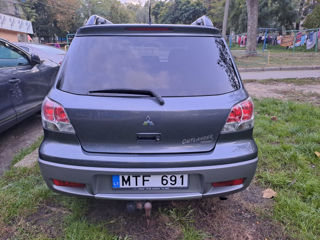 Mitsubishi Outlander foto 5