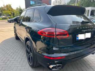 Porsche Cayenne foto 4