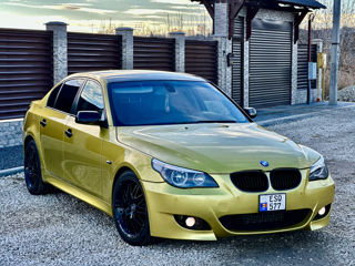 BMW 5 Series foto 2