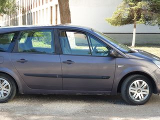 Renault Grand Scenic foto 7