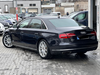 Audi A8 foto 4