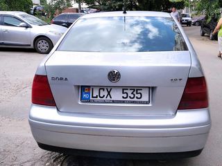 Volkswagen Bora foto 8