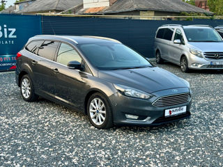 Ford Focus foto 2