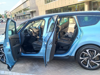 Renault Grand Scenic foto 2