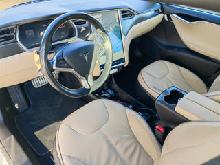 Tesla Model S foto 5