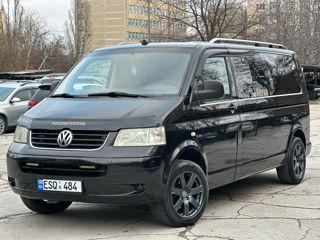 Volkswagen Caravelle foto 3