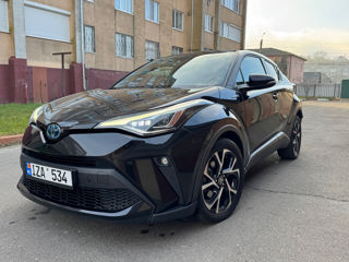 Toyota C-HR foto 3