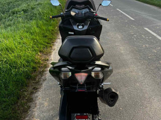 Yamaha T-MAX foto 5