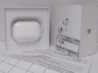 Apple AirPods Pro 2 3290 lei
