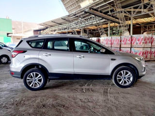 Ford Kuga foto 3