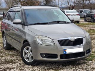 Skoda Fabia foto 3