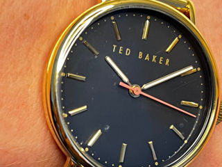 Ted Baker часы foto 2