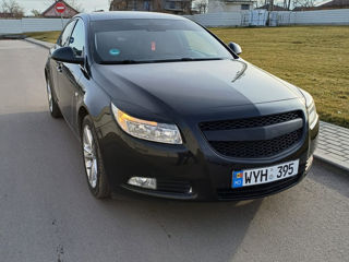 Opel Insignia foto 1