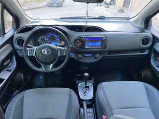 Toyota Yaris foto 4